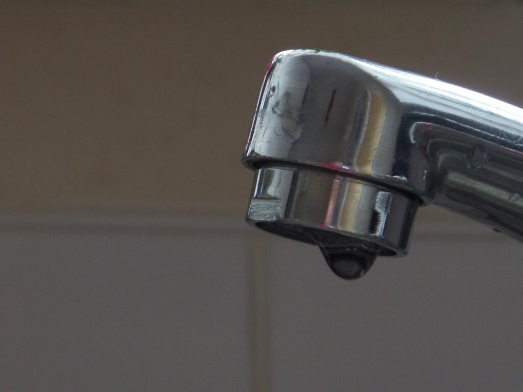 The Clearion 300 Series Water Softener in action